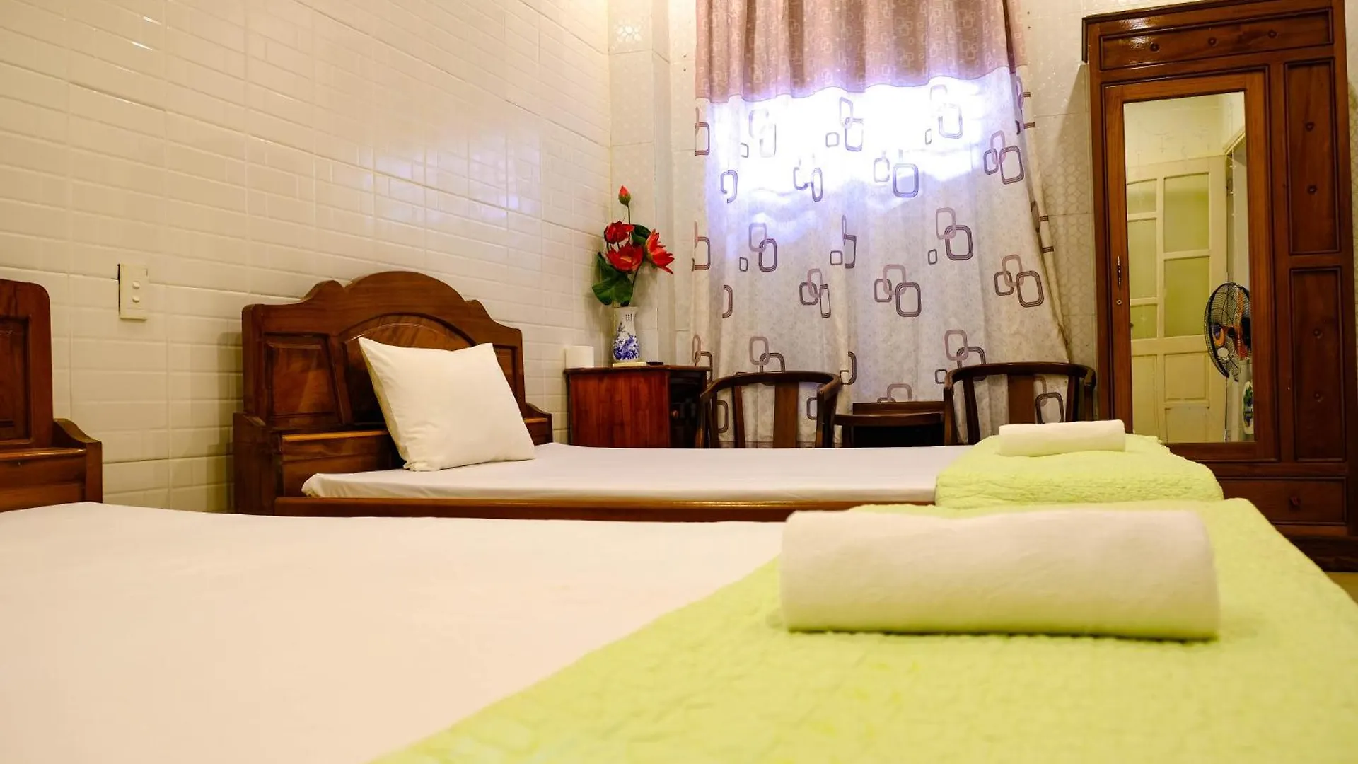 ** Konukevi Lucky Hoi An Hotel Vietnam