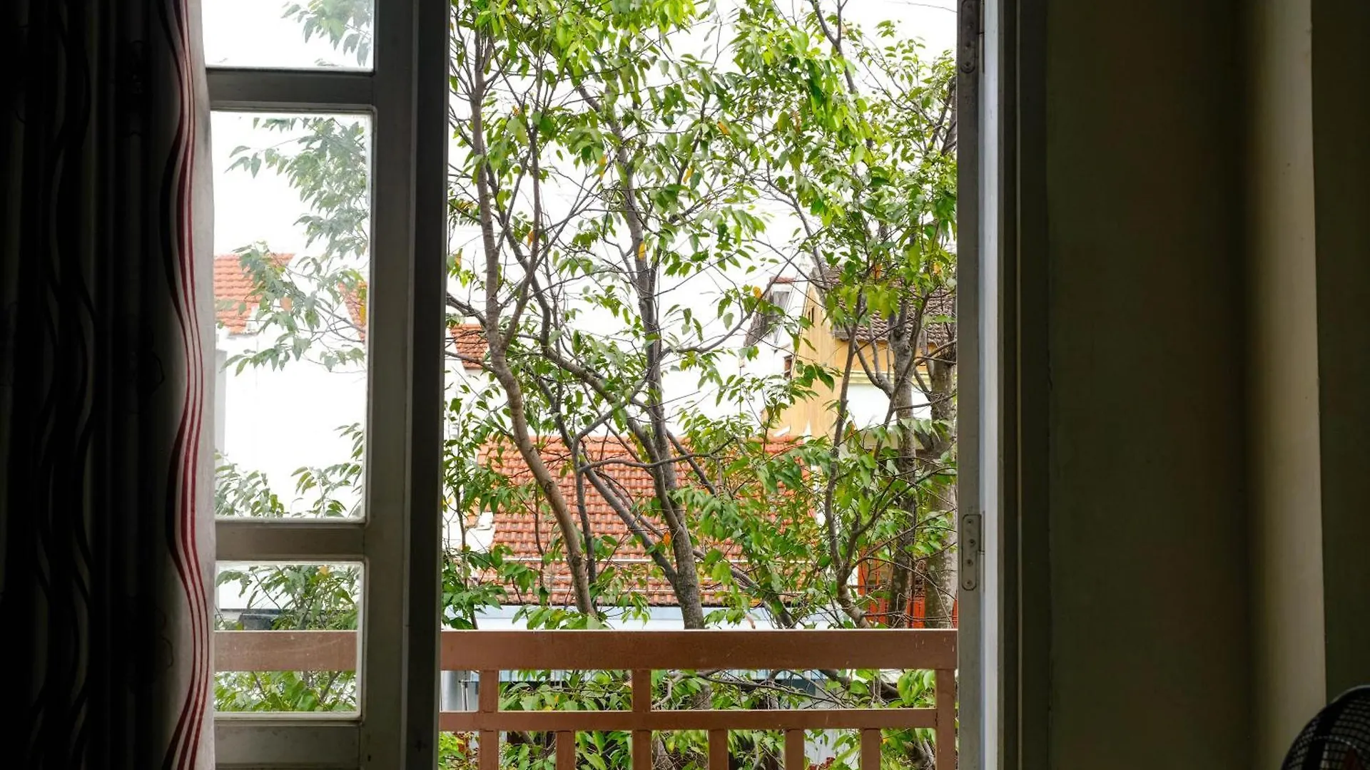 Lucky Hoi An Hotel 2*,