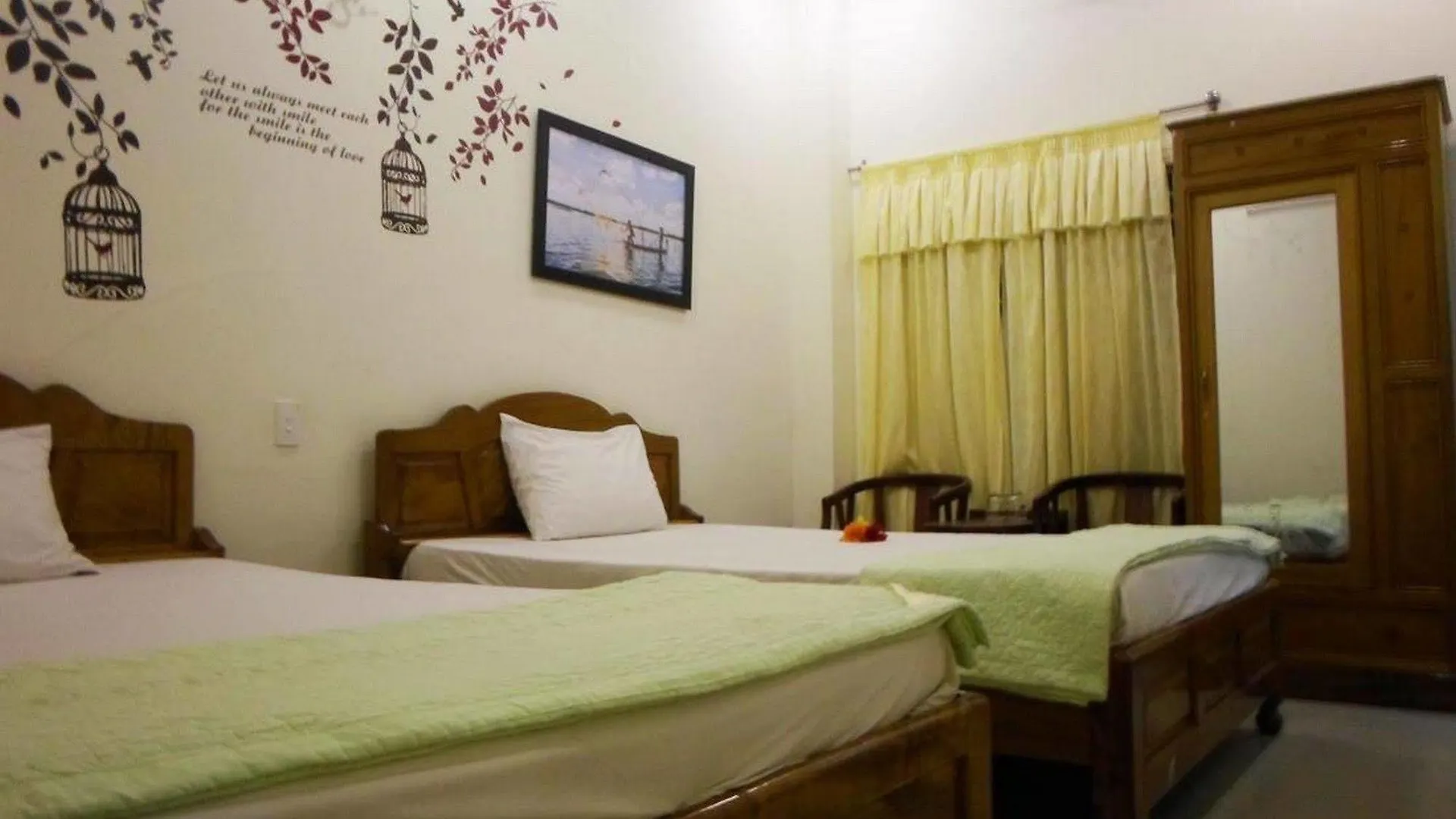 Konukevi Lucky Hoi An Hotel